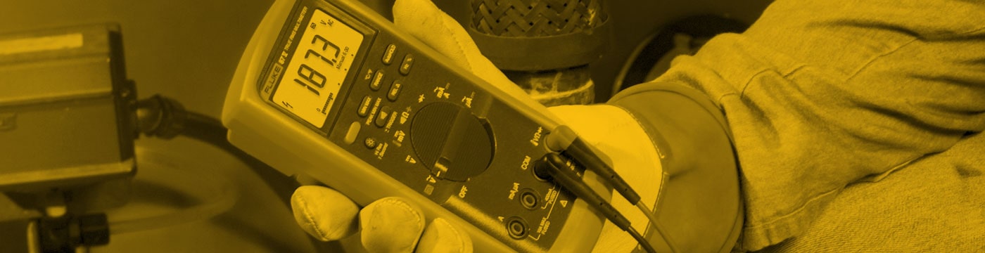Fluke Digital Multimeters (DMMs) Fluke Digital Multimeters (DMMs)