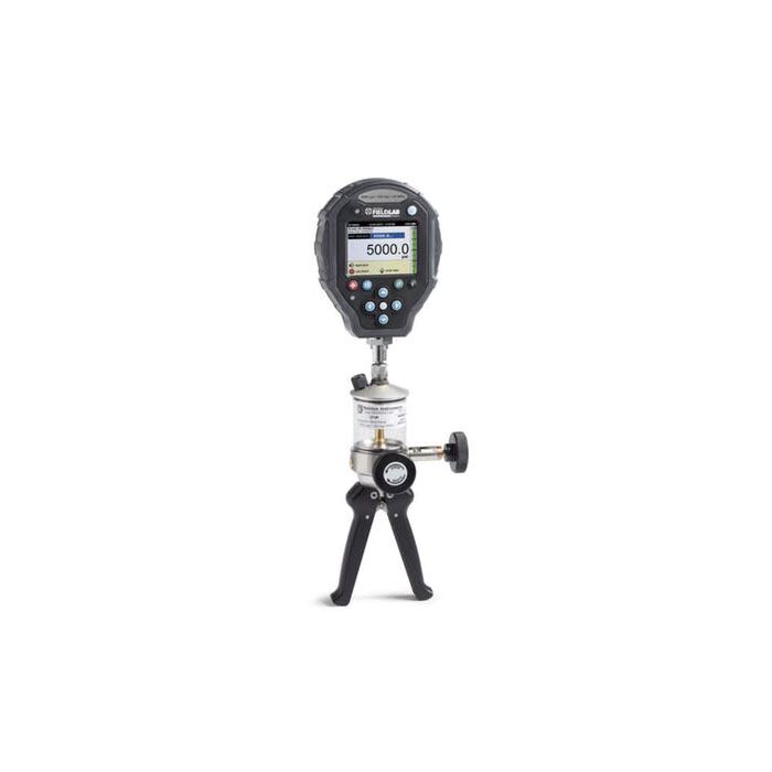 Ralston Instruments QTHP-5KPSIG-FL 5kPSI/35MPa Hydraulic Hand Pump, 5K PSI FieldLab Gauge