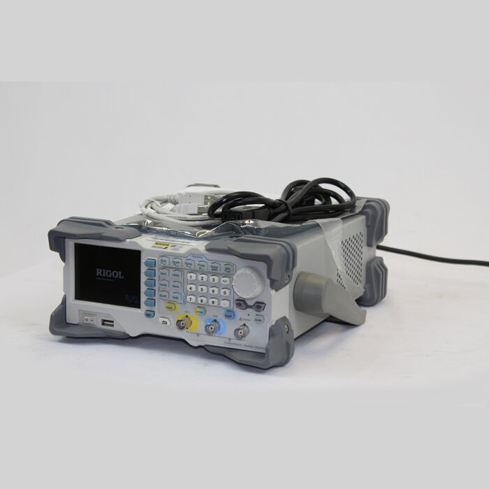 Used RIGOL DG1032Z Arbitrary Waveform Function Generator