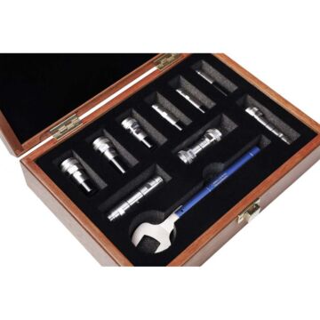 Order the Siglent F504TS Mechanical Calibration Kit OSLT DC - 9 GHz, N-Male & Female From Transcat. Free Shipping!
