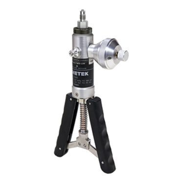 Ametek - M&G US Gauge T-975: Pneumatic Hand Pump, 25 in Hg (Vacuum) to 580 PSI
