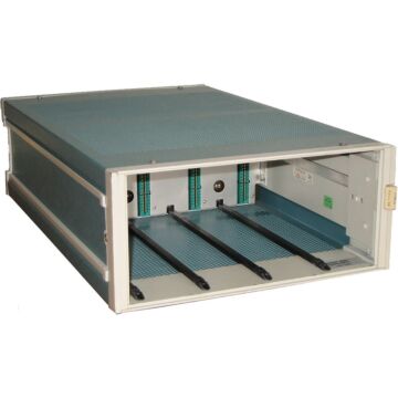 Tektronix TM504 for Rent, Power Module Mainframe for four single-width Plug-ins