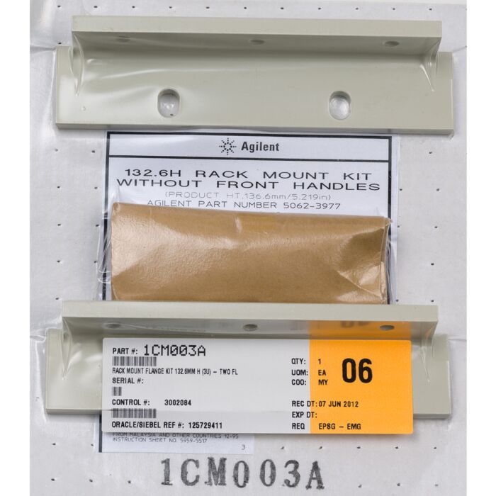 Keysight 1CM003A Rack Mount Flange Kit, 132.6mm H (3U) Two Flange Brackets