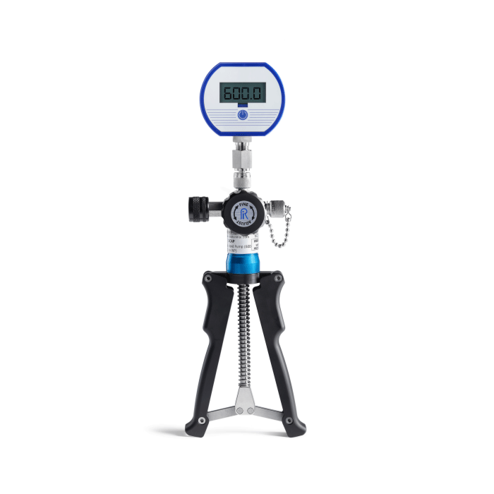 Ralston Instruments DCAP-1KPSIG-D Pneumatic Pump, 1000 psi Digital Gauge, +/-0.25%