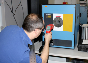 Infrared Thermometer Calibration Lab Services